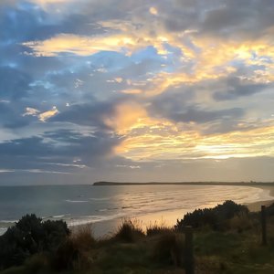 和黑丝袜空姐3p
